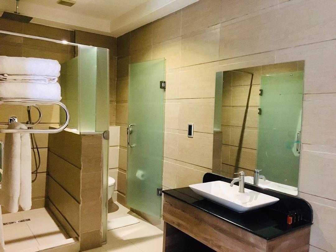 Summerset Continental Hotel Maitama By T E L E Hospitality Abuja Kültér fotó