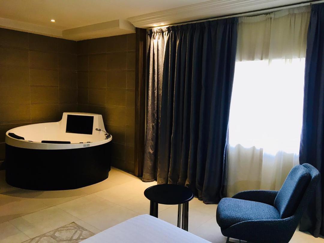Summerset Continental Hotel Maitama By T E L E Hospitality Abuja Kültér fotó