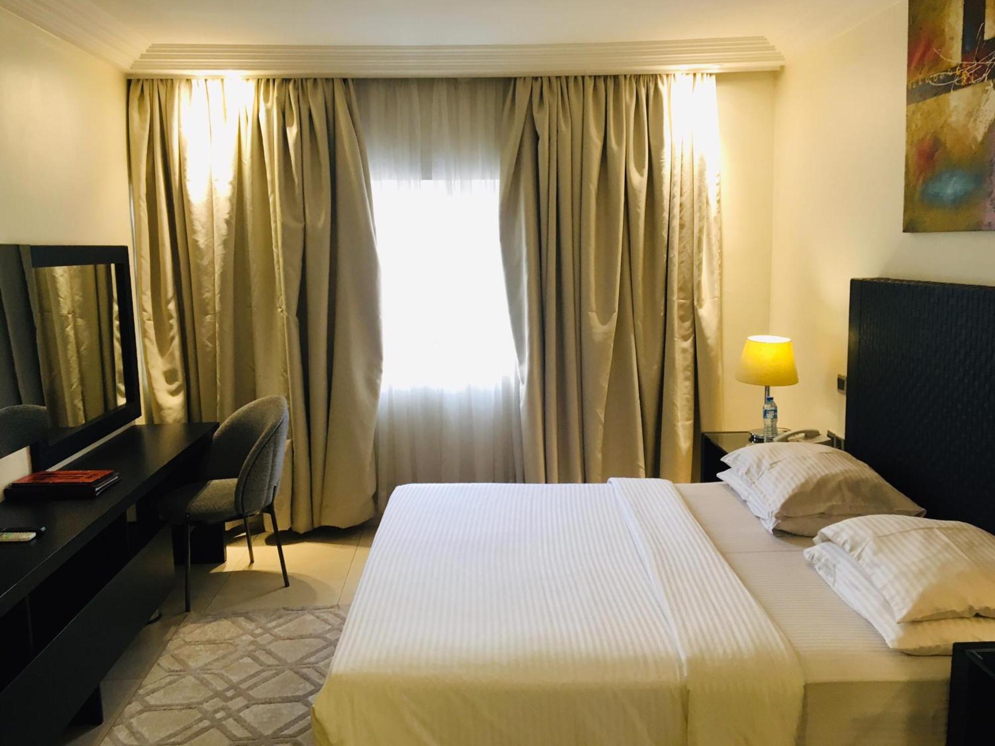 Summerset Continental Hotel Maitama By T E L E Hospitality Abuja Kültér fotó
