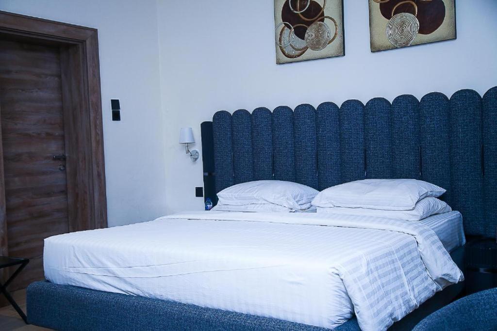 Summerset Continental Hotel Maitama By T E L E Hospitality Abuja Kültér fotó